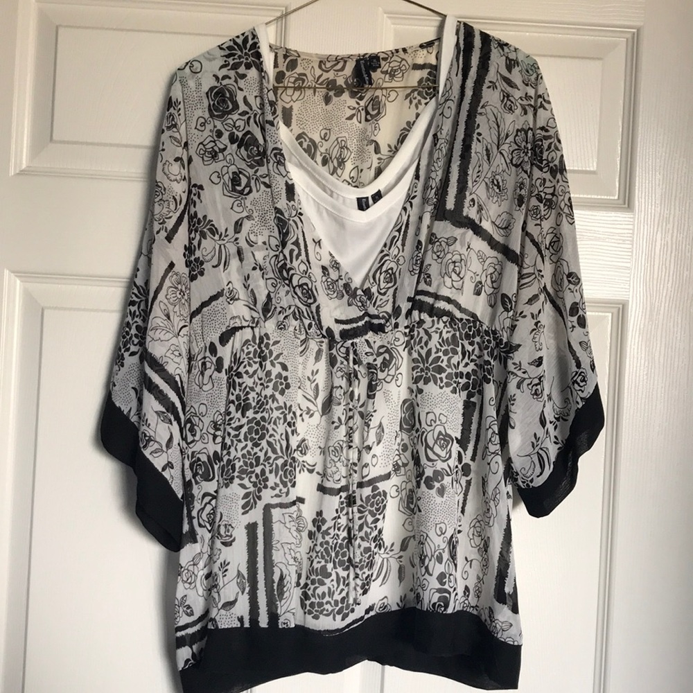 💜Pretty black & ivory set XL 💜 3 for $15